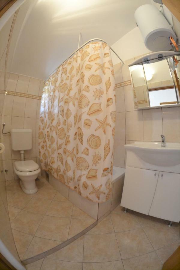Apartman Jadranka Palit Экстерьер фото